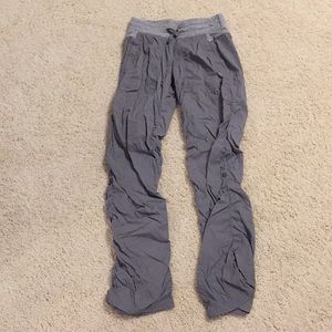 Ivivva live to move pant